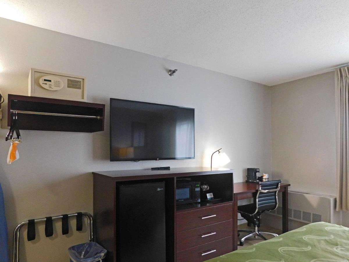 Quality Inn Colchester - Burlington Luaran gambar