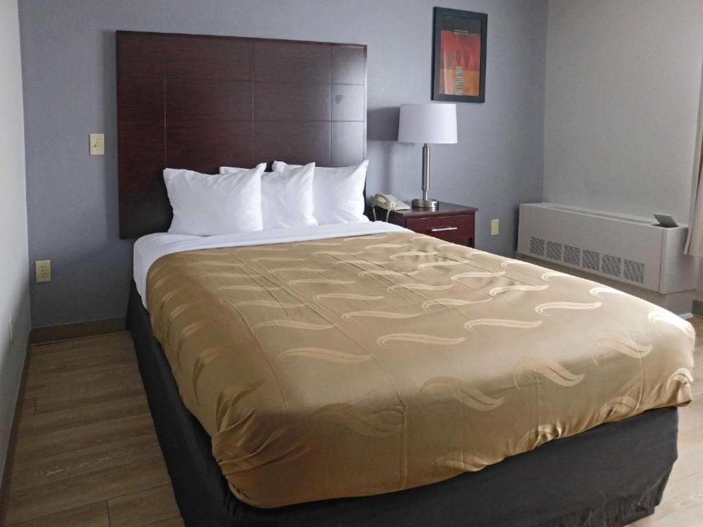 Quality Inn Colchester - Burlington Luaran gambar